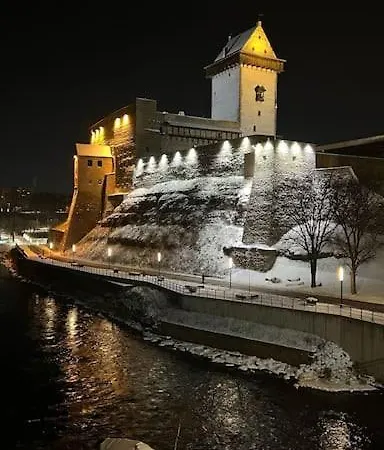 Comfort In Center * Narva