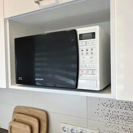 Comfort In Center Apartment *